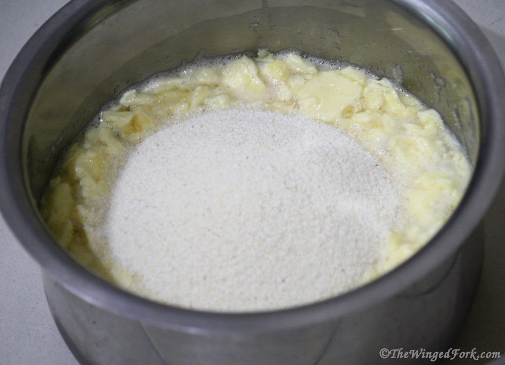 Add semolina to the butter and eggs.
