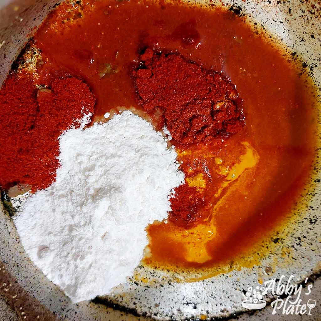 Add rice flour to the masala.